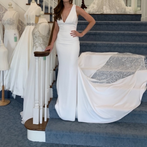 AQUILA by PRONOVIAS 2020 CRUISE COLLECTION - Picture 2 of 7